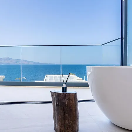 Villa Mediterranean Waterfront *