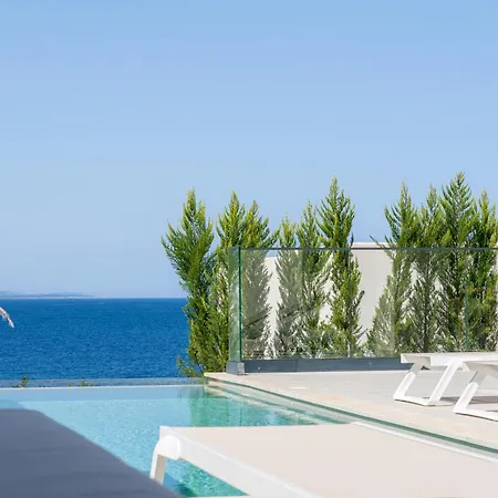 Villa Mediterranean Waterfront *