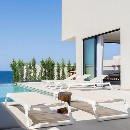Mediterranean Waterfront Villa Sarandë
